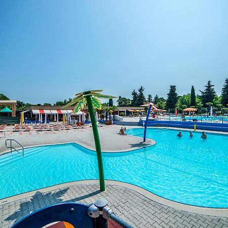 Baia Holiday Gasparina Castelnuovo del Garda Ngoại thất bức ảnh