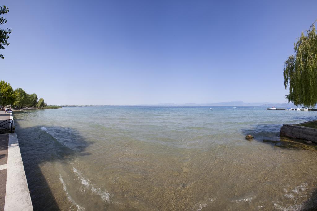 Baia Holiday Gasparina Castelnuovo del Garda Ngoại thất bức ảnh