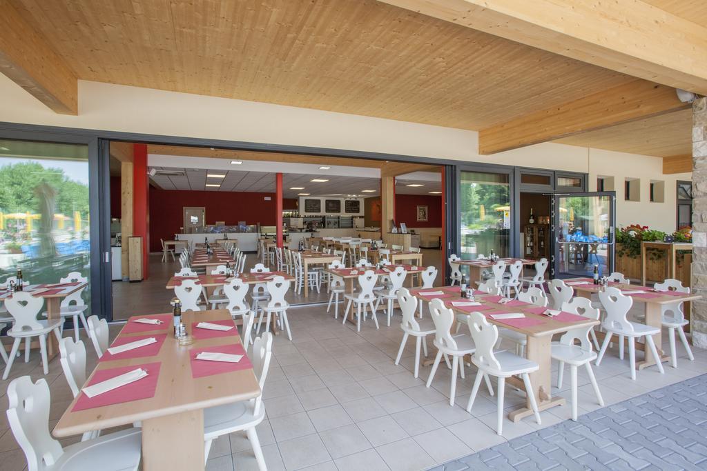 Baia Holiday Gasparina Castelnuovo del Garda Ngoại thất bức ảnh
