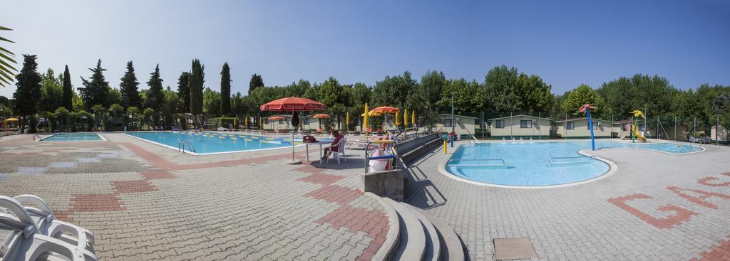 Baia Holiday Gasparina Castelnuovo del Garda Ngoại thất bức ảnh
