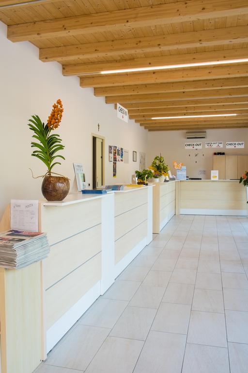 Baia Holiday Gasparina Castelnuovo del Garda Ngoại thất bức ảnh
