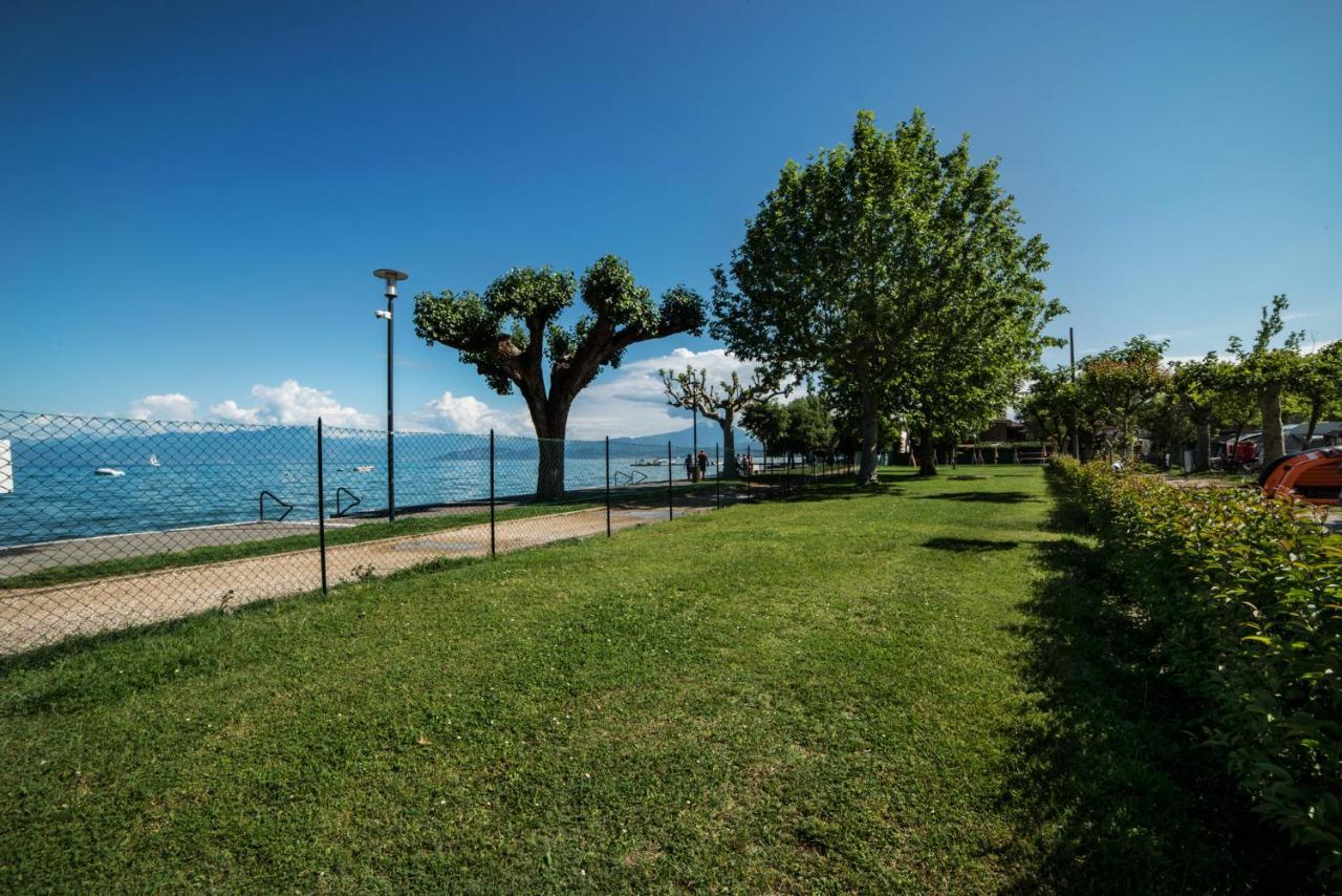 Baia Holiday Gasparina Castelnuovo del Garda Ngoại thất bức ảnh